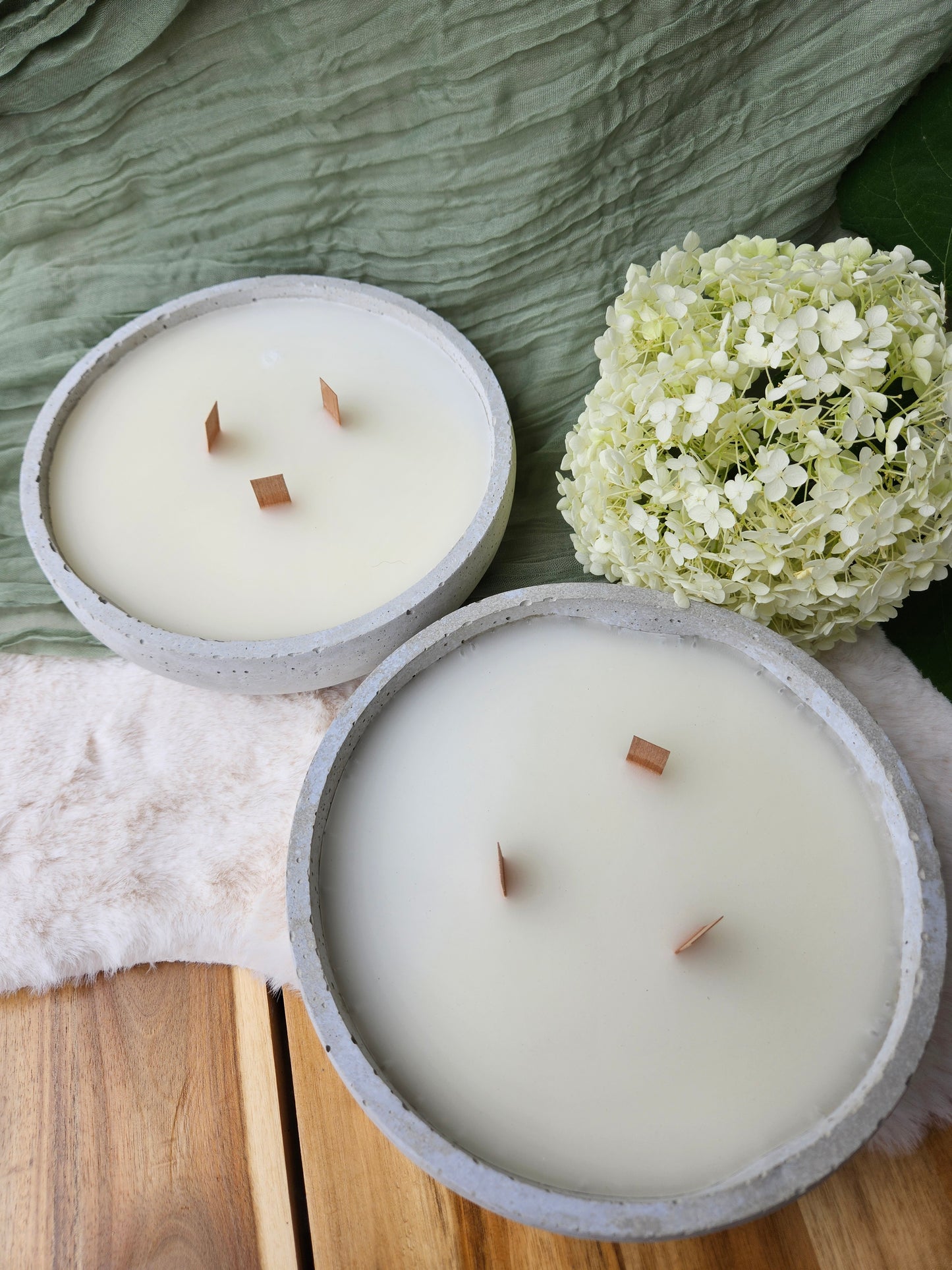 Citronella Kerze in stilvoller Betonschale