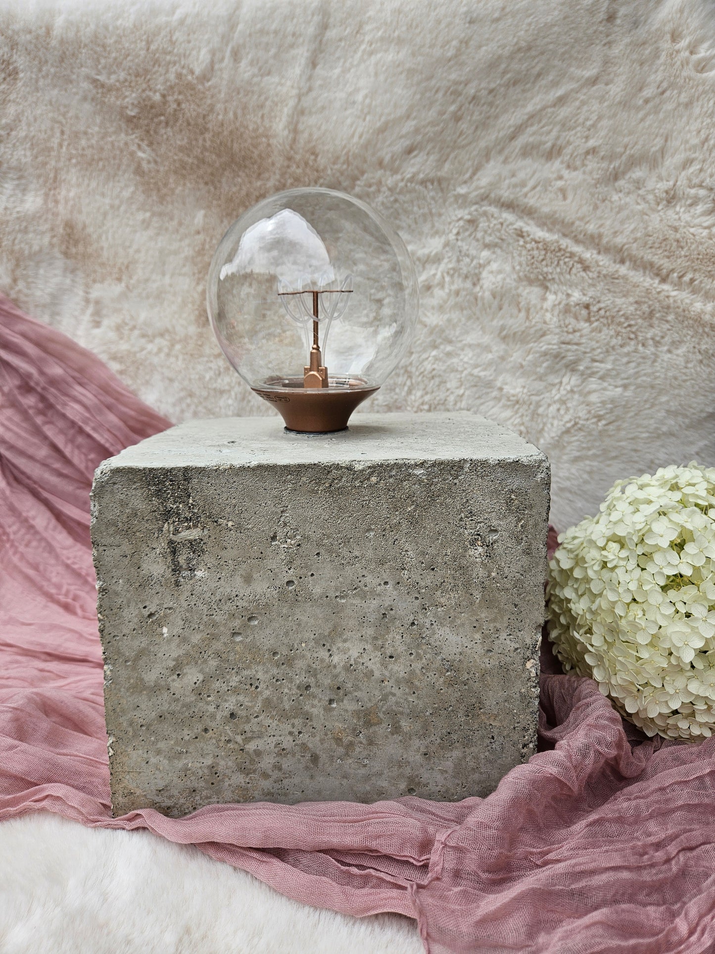 Tischleuchte "Würfel" | Beton Lampe